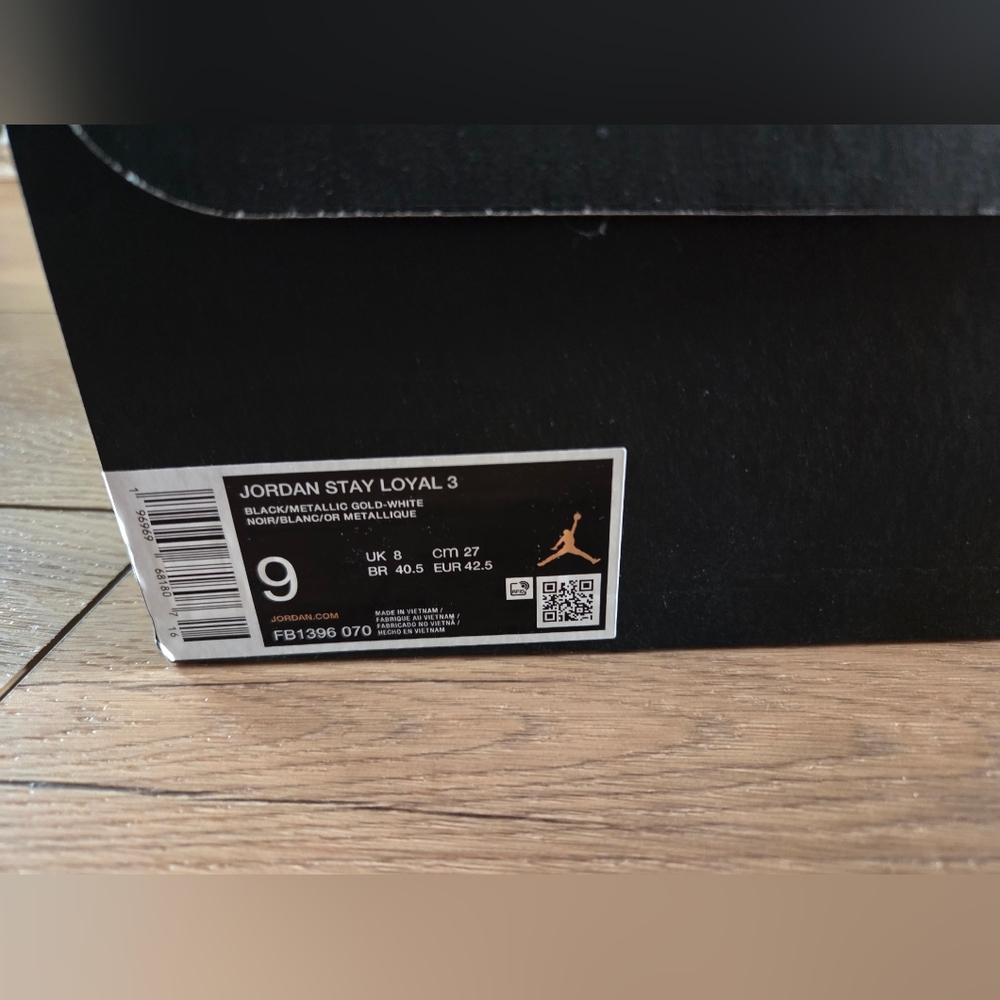 Jordan Stay Loyal 3 Black Metalic Gold White Athletic Men's Basketball Shoes - Picture 5 of 11